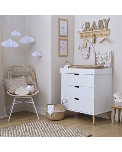 Baby Kleiderbügel Holz (7 Stück)