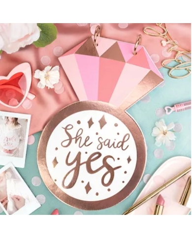 Gästebuch 'She said yes'