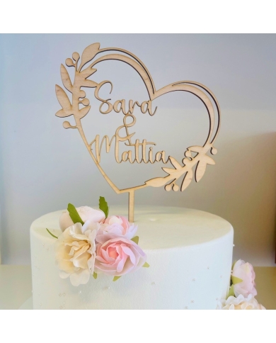 Cake Topper ‚Coeur’ personnalisé - bois - The-Weddingshop
