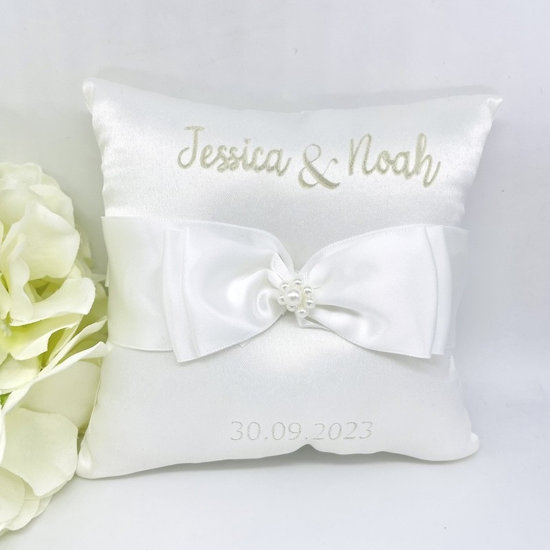 Coussin pour alliances personnalisé 'Beauty' - The-Weddingshop