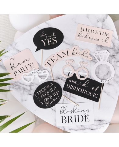 Polterabend - Photo Booth-Set 'She said yes' - The-Weddingshop