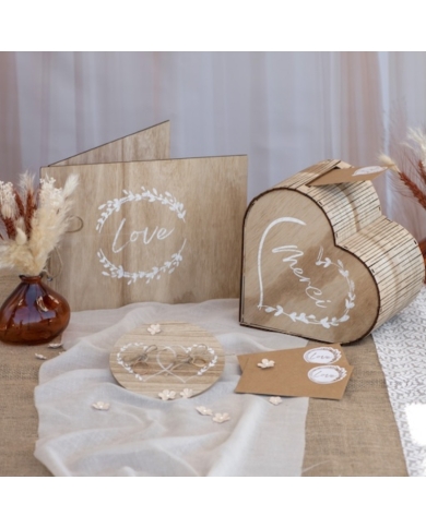 Briefbox Herzform 'Merci' - Holz