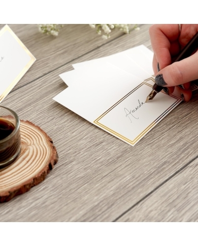 Tischkarten mit Goldrand