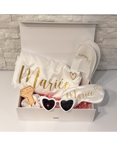 Boîte cadeau 'Mariée avec coeur'