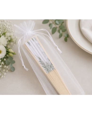 Éventails de mariage avec petits sachets en organza 'Mr & Mrs' - The-Weddingshop