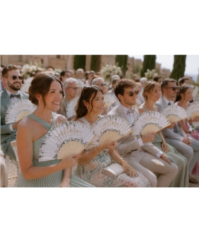 Éventails de mariage avec petits sachets en organza 'Mr & Mrs' - The-Weddingshop