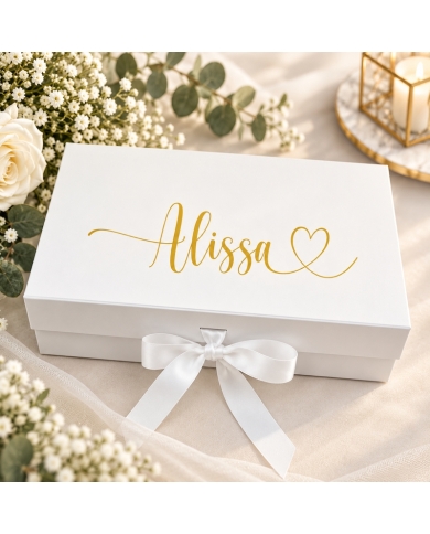 Geschenkbox personalisiert in Weiss & Gold