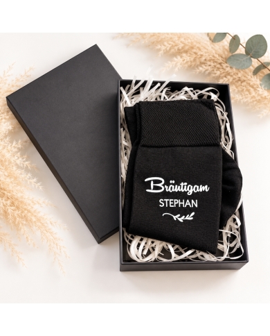 Geschenkbox mit Socken personalisierbar
