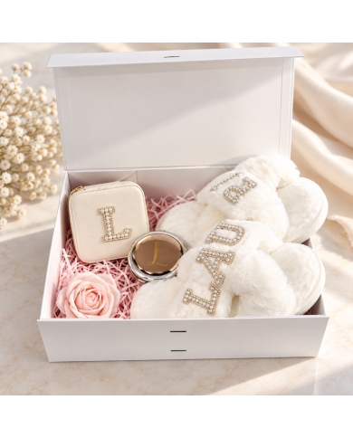Geschenkbox für die Braut personalisiert