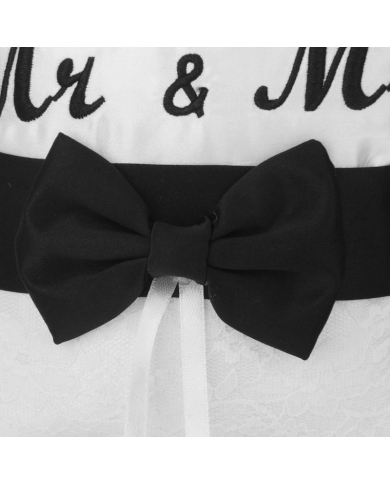 Kleines Ringkissen 'Mr & Mrs'