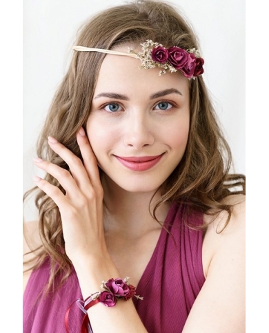 Couronne de fleurs bordeaux